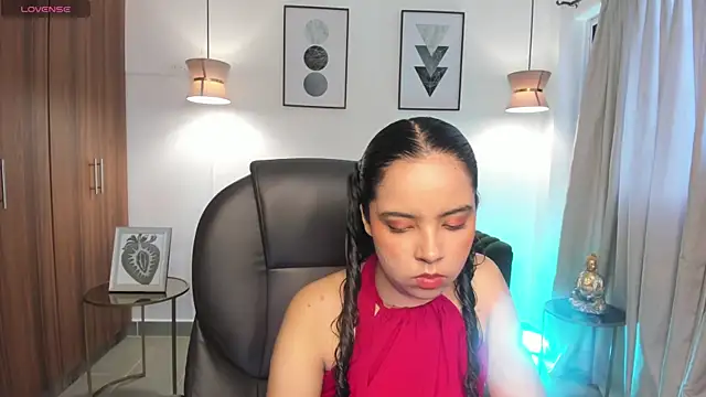 alana martiins online show from December 2025 11:23:01 AM