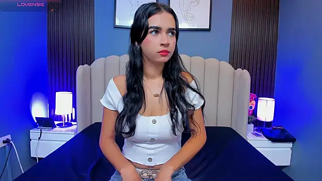 Miia cute18 online show from December 2025 11:42:01 AM