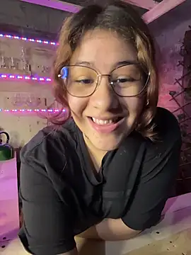 dakota021 online show from March 2026 02:48:02 AM