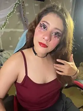 dakota021 online show from May 2026 02:40:02 AM