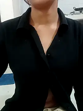 Sizzling Quinn online show from April 2026 07:20:02 PM