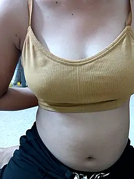 Sizzling Quinn online show from April 2026 05:31:01 PM