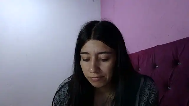 TaylorLove- online show from December 2025 12:57:02 AM