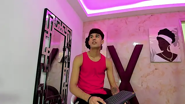 BIG COCKS online show from January 2026 01:44:01 AM