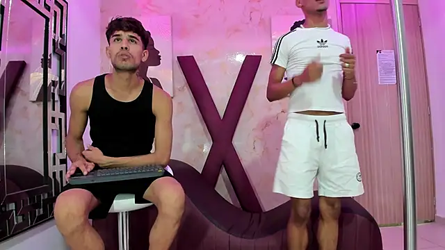 BIG COCKS online show from January 2026 01:53:01 AM