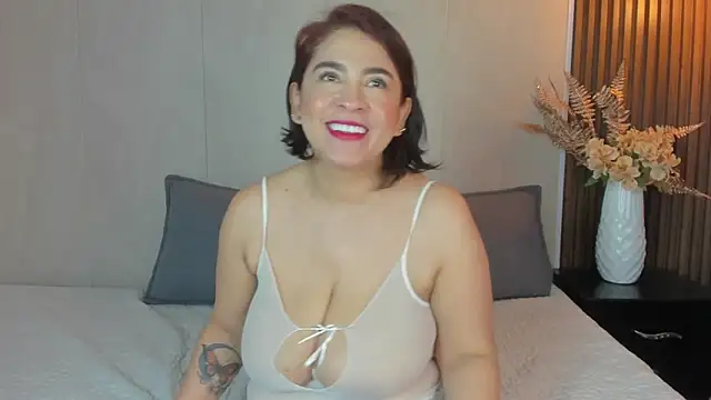 Meggan Moree online show from February 2026 06:29:02 PM