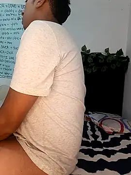 Varek biglatin dick online show from December 2025 12:17:02 AM