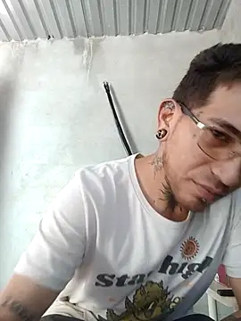 macarywillm online show from March 2026 09:05:02 PM