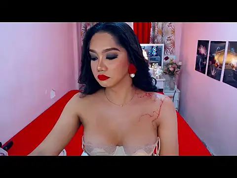 UrScreenGoddess online show from May 2026 06:35:02 AM