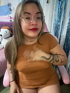 Lindalatina2001 online show from July 2026 12:00:01 AM
