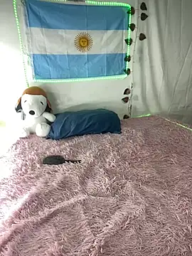 Lindalatina2001 online show from July 2026 07:59:01 PM