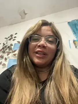 Lindalatina2001 online show from July 2026 03:18:02 AM