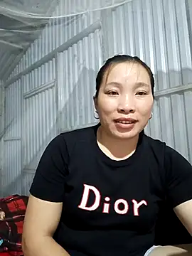 Evelyn-n online show from February 2026 11:44:01 AM