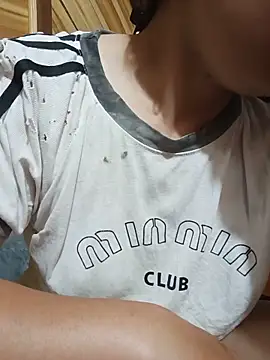 Evelyn-n online show from June 2026 10:47:01 PM