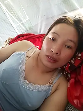 Evelyn-n online show from December 2025 05:10:02 AM