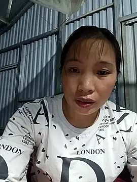 Evelyn-n online show from February 2026 12:05:02 PM