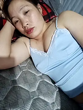 Evelyn-n online show from February 2026 01:43:02 PM