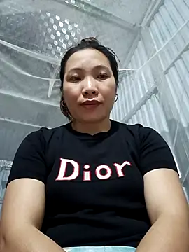 Evelyn-n online show from February 2026 10:32:01 PM