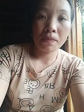 Evelyn-n online show from June 2026 09:31:02 AM