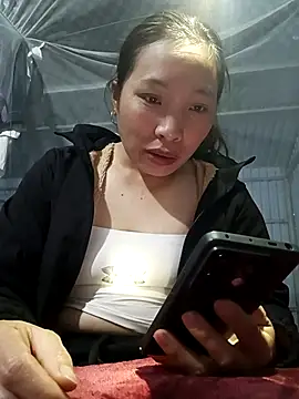 Evelyn-n online show from February 2026 11:39:01 PM