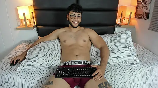 mike foxxx  online show from January 2026 03:30:01 PM