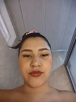 Julia-Blair online show from April 2026 05:36:01 PM