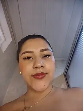 Julia-Blair online show from May 2026 05:38:01 PM