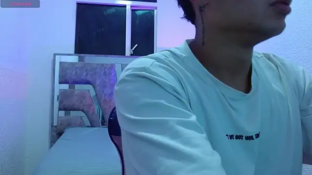 Nickyyho online show from December 2025 02:56:02 AM