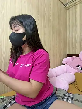 MintShow18 online show from April 2026 11:17:01 AM