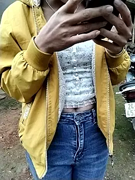 iam-eli online show from February 2026 06:40:02 AM