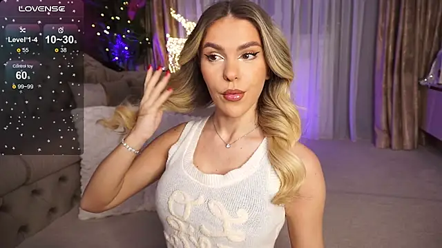 ChloeVelvetx online show from December 2025 09:31:01 PM