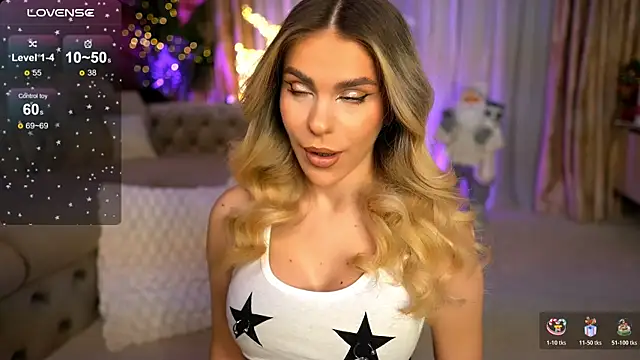 ChloeVelvetx online show from December 2025 10:43:01 PM