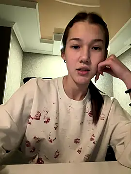 lilXdomii online show from December 2025 09:31:02 PM