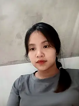 Pretty-haert online show from April 2026 02:51:02 PM