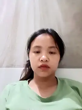 Pretty-haert online show from April 2026 12:37:01 AM