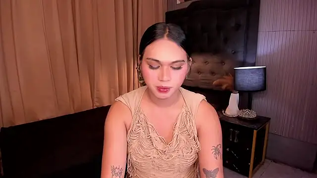 asianhugecockjulia online show from February 2026 12:21:01 AM