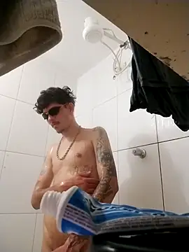 Snapshot of Lucasmk777 chatting on December 2025 11:59:02 AM Lucasmk777 online show from December 2025 11:59:02 AM