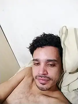 Snapshot of Lucasmk777 chatting on December 2025 12:05:01 AM Lucasmk777 online show from December 2025 12:05:01 AM