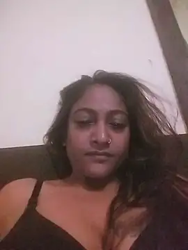 dusky diva d online show from June 2026 04:46:01 PM