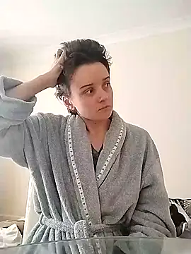 Amy01112 online show from April 2026 11:24:02 AM