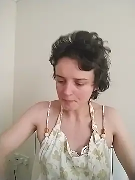 Snapshot of Amy01112 chatting on June 2026 07:08:01 PM Amy01112 online show from June 2026 07:08:01 PM