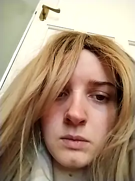 Amy01112 online show from December 2025 02:28:02 PM