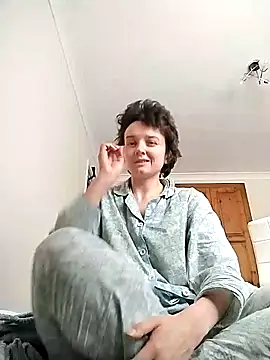 Amy01112 online show from May 2026 10:53:02 AM