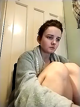 Amy01112 online show from February 2026 05:09:01 PM