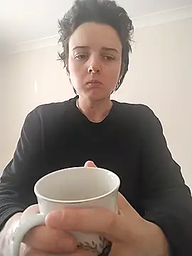 Amy01112 online show from April 2026 11:16:01 AM