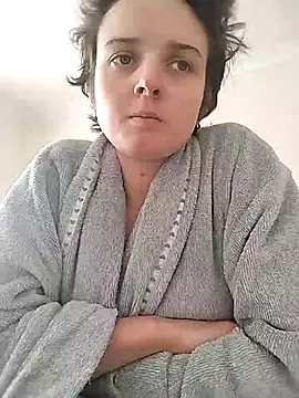 Amy01112 online show from April 2026 03:18:01 PM