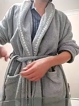 Amy01112 online show from April 2026 11:29:02 PM