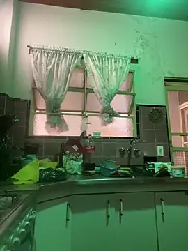 Petebulimia online show from March 2026 12:44:02 PM