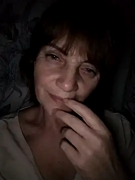 MichelleLove48 online show from December 2025 07:52:02 PM