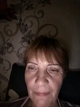 MichelleLove48 online show from April 2026 09:43:01 PM